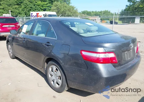 2009 Toyota Camry Le z USA, uszkodzony, nr VIN 4T4BE46K59R111323